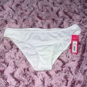 Target swim NWT, size medium 4-6